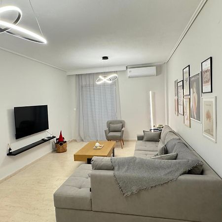 Be My Guest Apartment Trikala  Luaran gambar